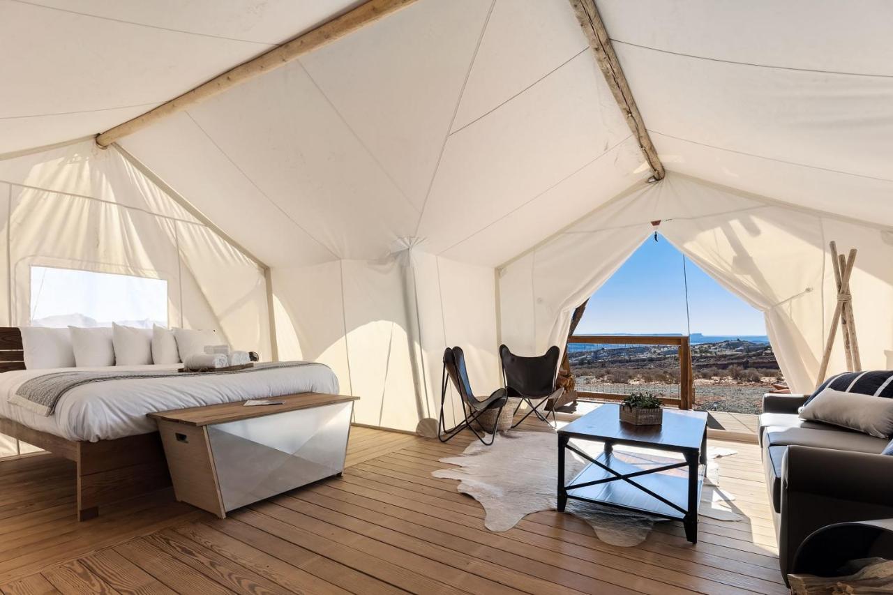 Under Canvas Lake Powell-Grand Staircase Big Water Buitenkant foto